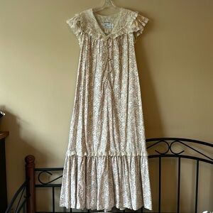 Princess Kaiulani Traditional Hawaiian Fashion